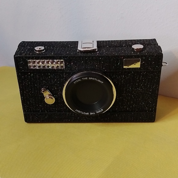 Black / Silver Camera Purse - Picture 6 of 8